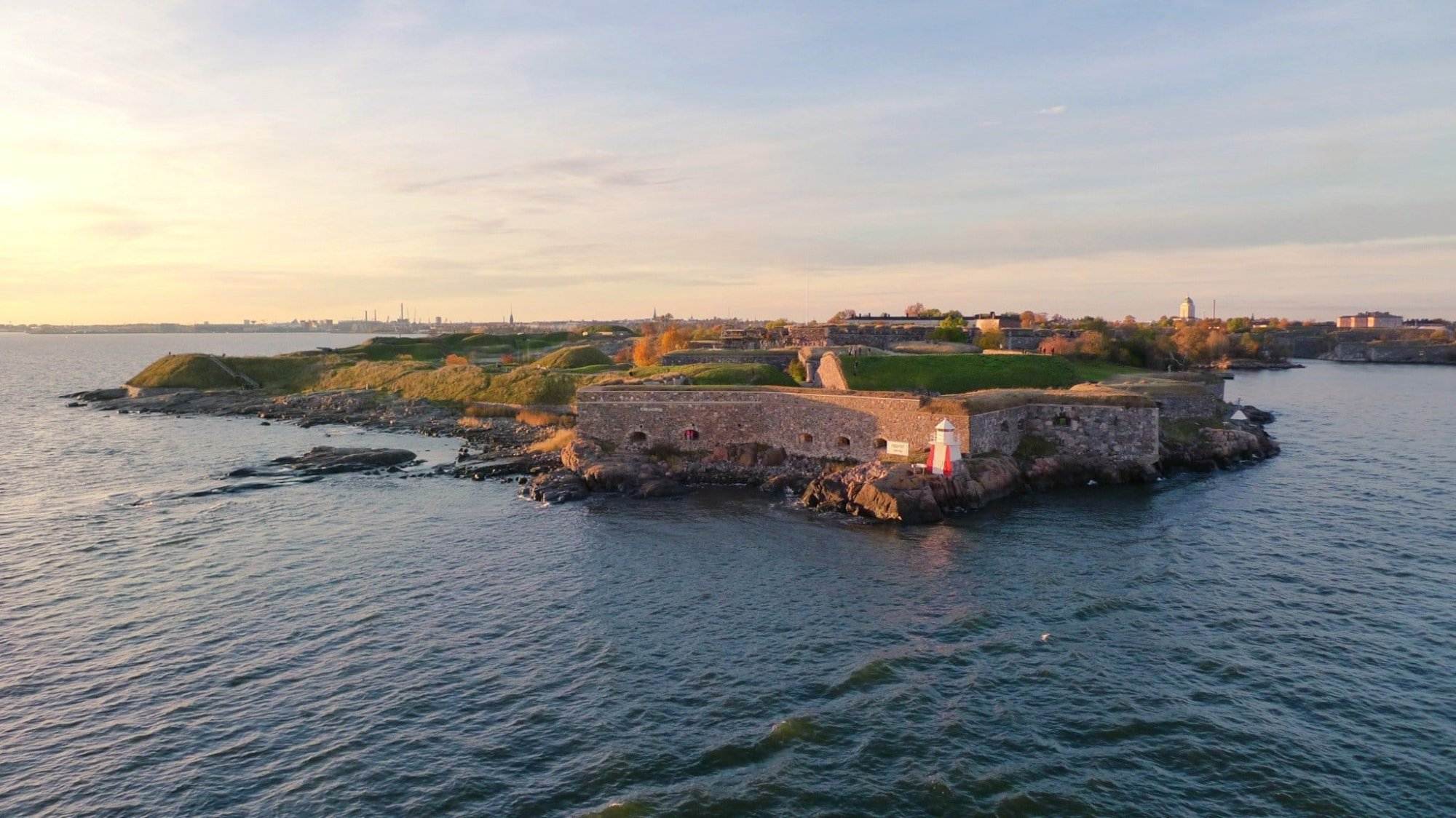 History, nature and culture on the island of Fort Suomenlinna near the 