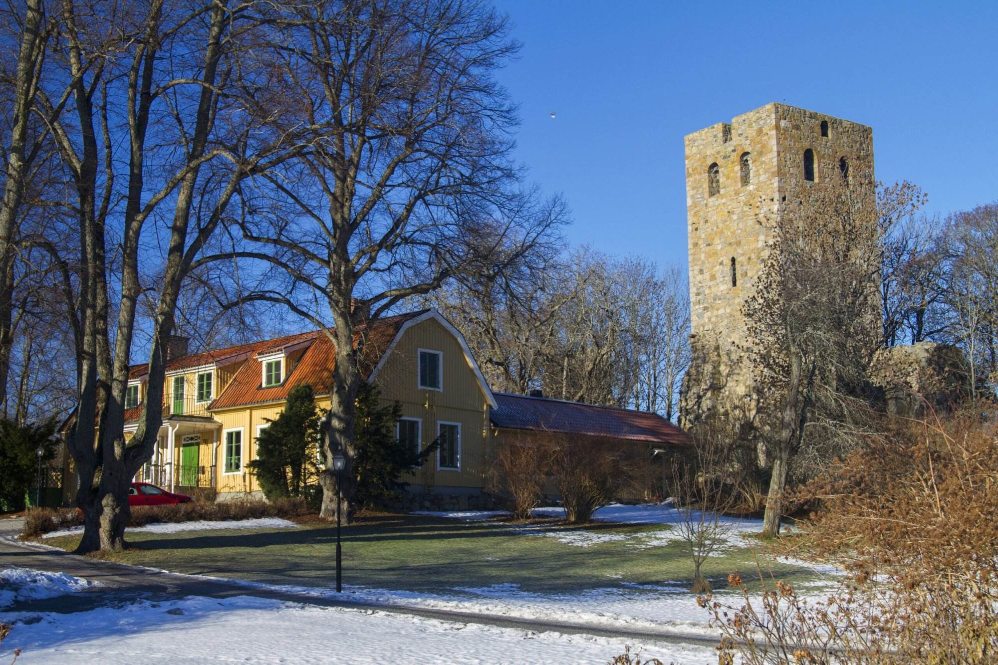 A Perfect Day Trip to Sigtuna, Sweden: The Enchanting Town of History A Perfect Day Trip to Sigtuna, Sweden: The Enchanting Town of History